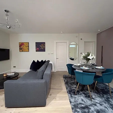 The Perfect City Escape For Your Next Vacation London Exterior photo